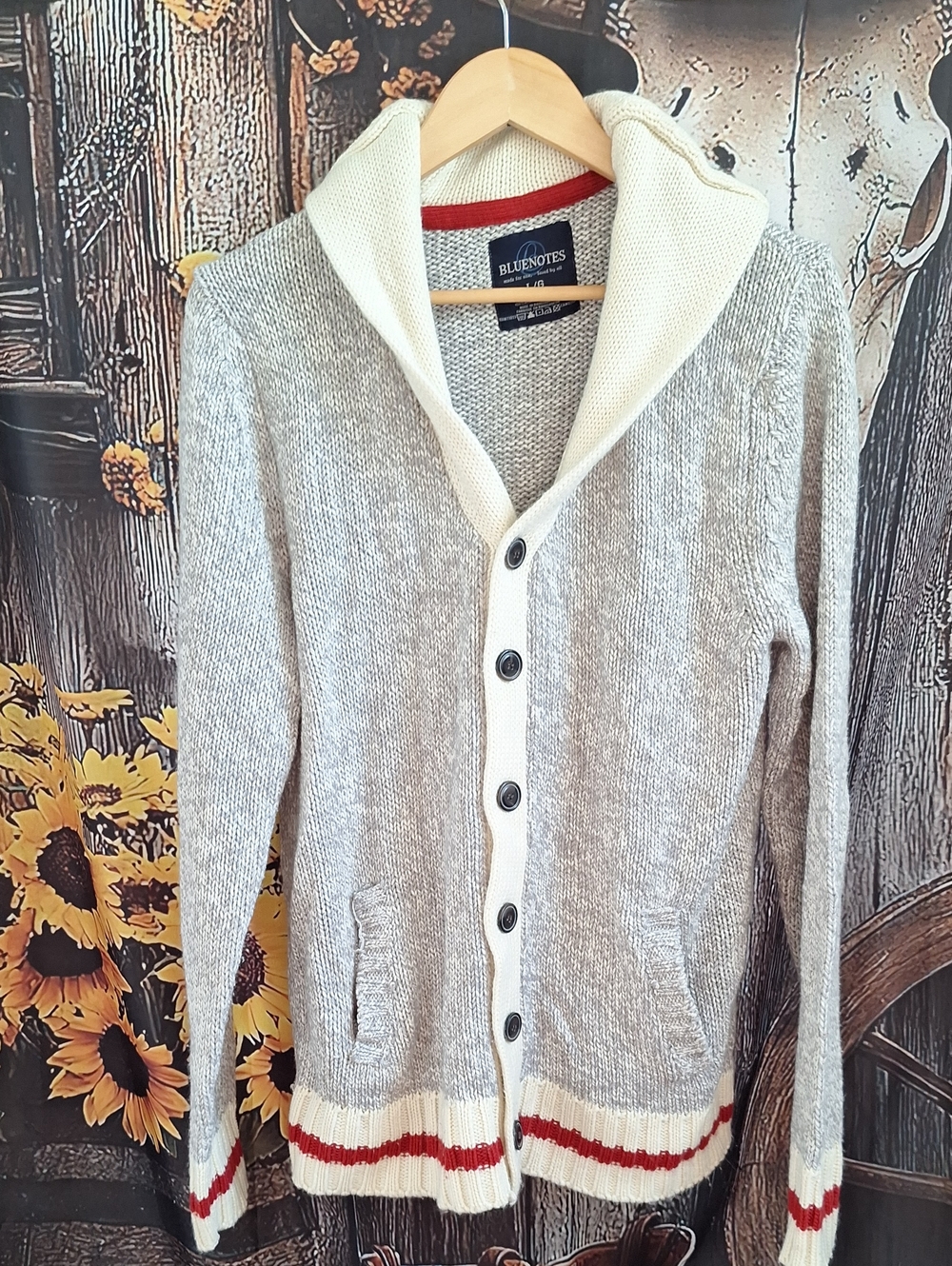 Bluenotes Mens/Women's Cream & Gray Shawl Collar Button Sweater